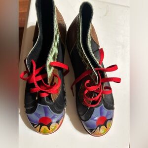 SoleTech Hand painted Kool Shoes, size 11 women’s. Never worn, leather